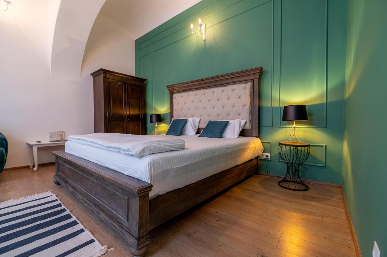Apartment Green Sibiu Bagian luar foto